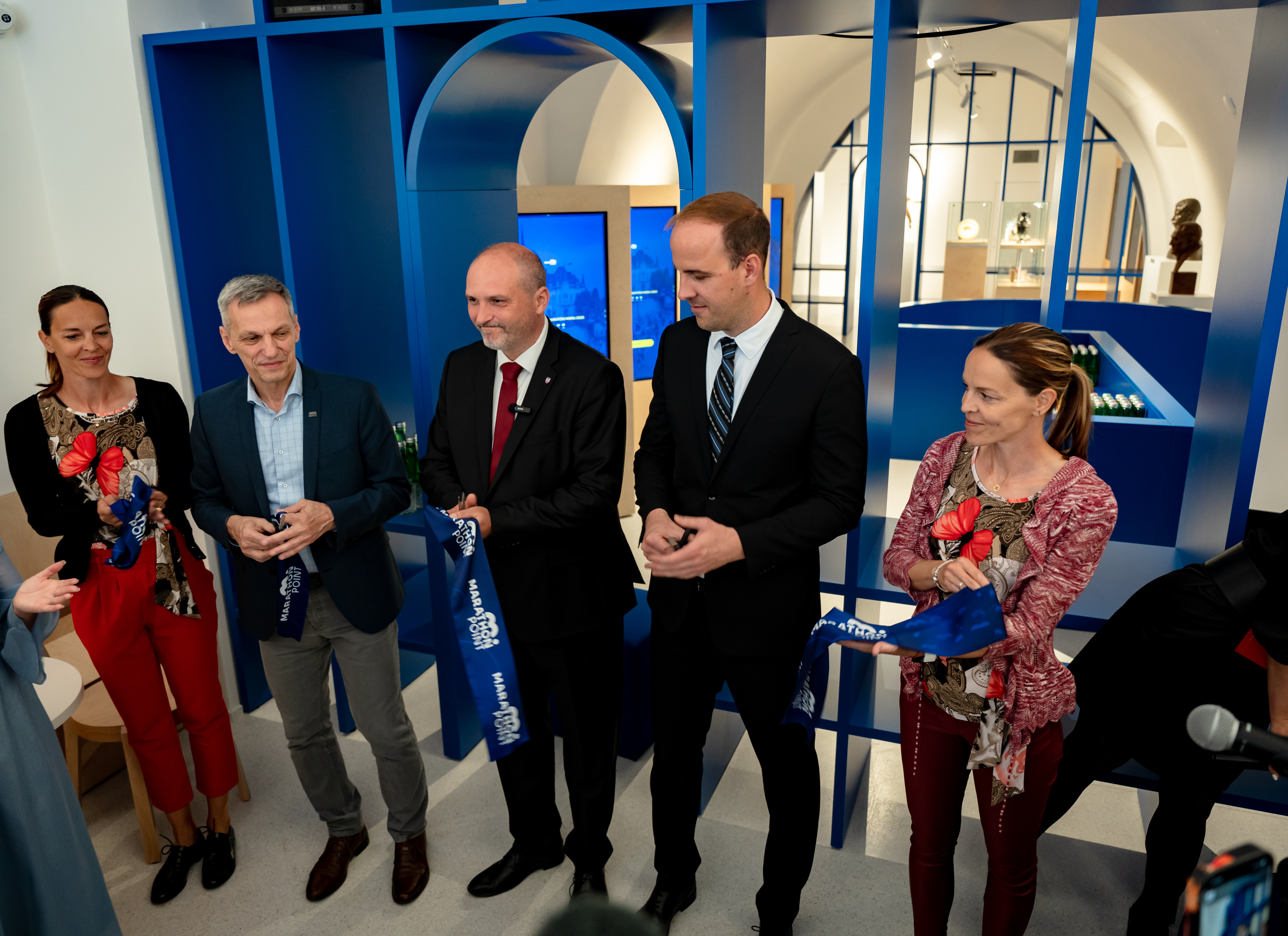Slavnostne otvorenie stalej expozicie Medzinarodneho maratonu mieru-15